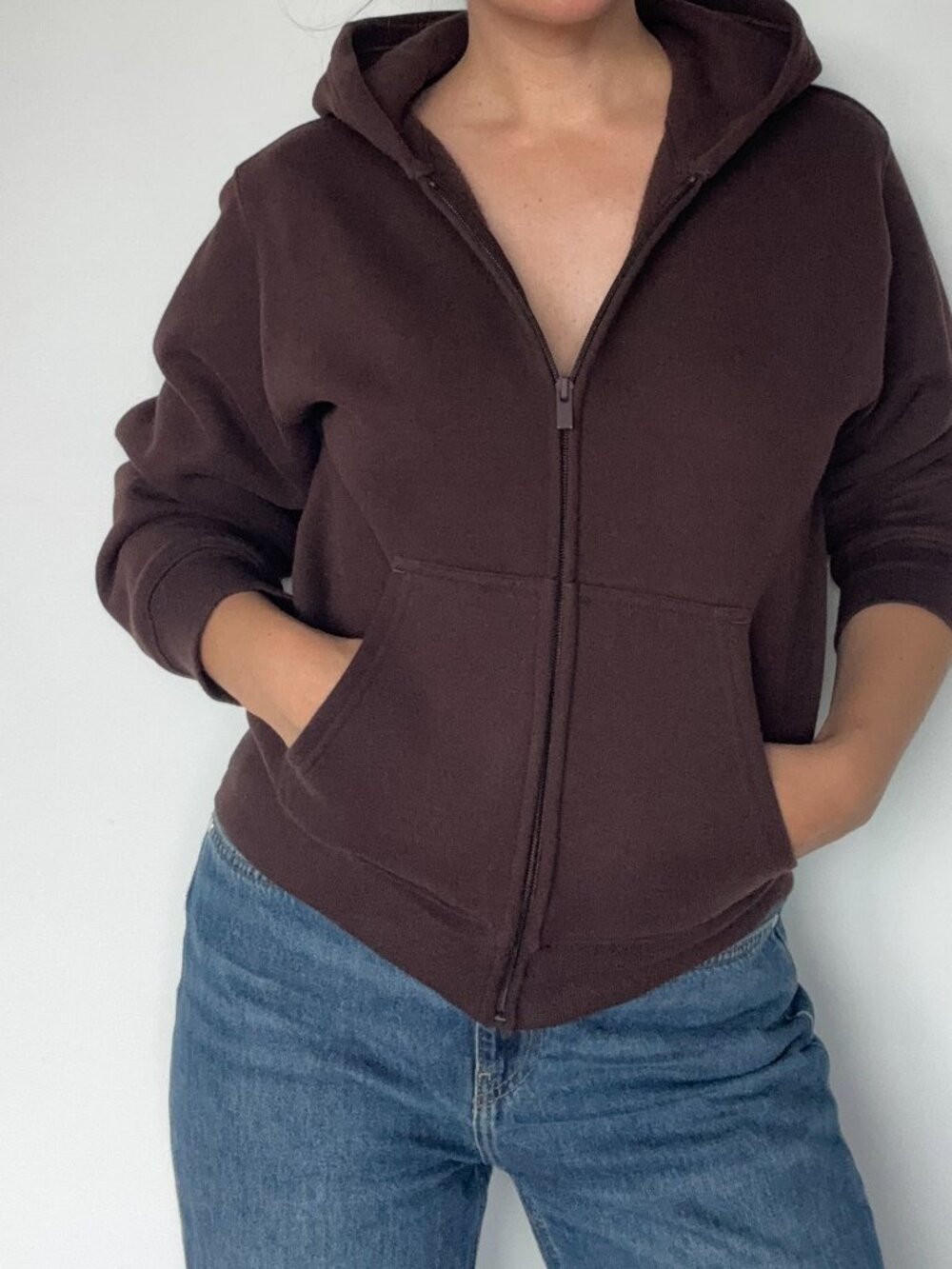 Aritzia cozy sweat fleece perfect zip hoodie, size XS, rich mocha brown  
